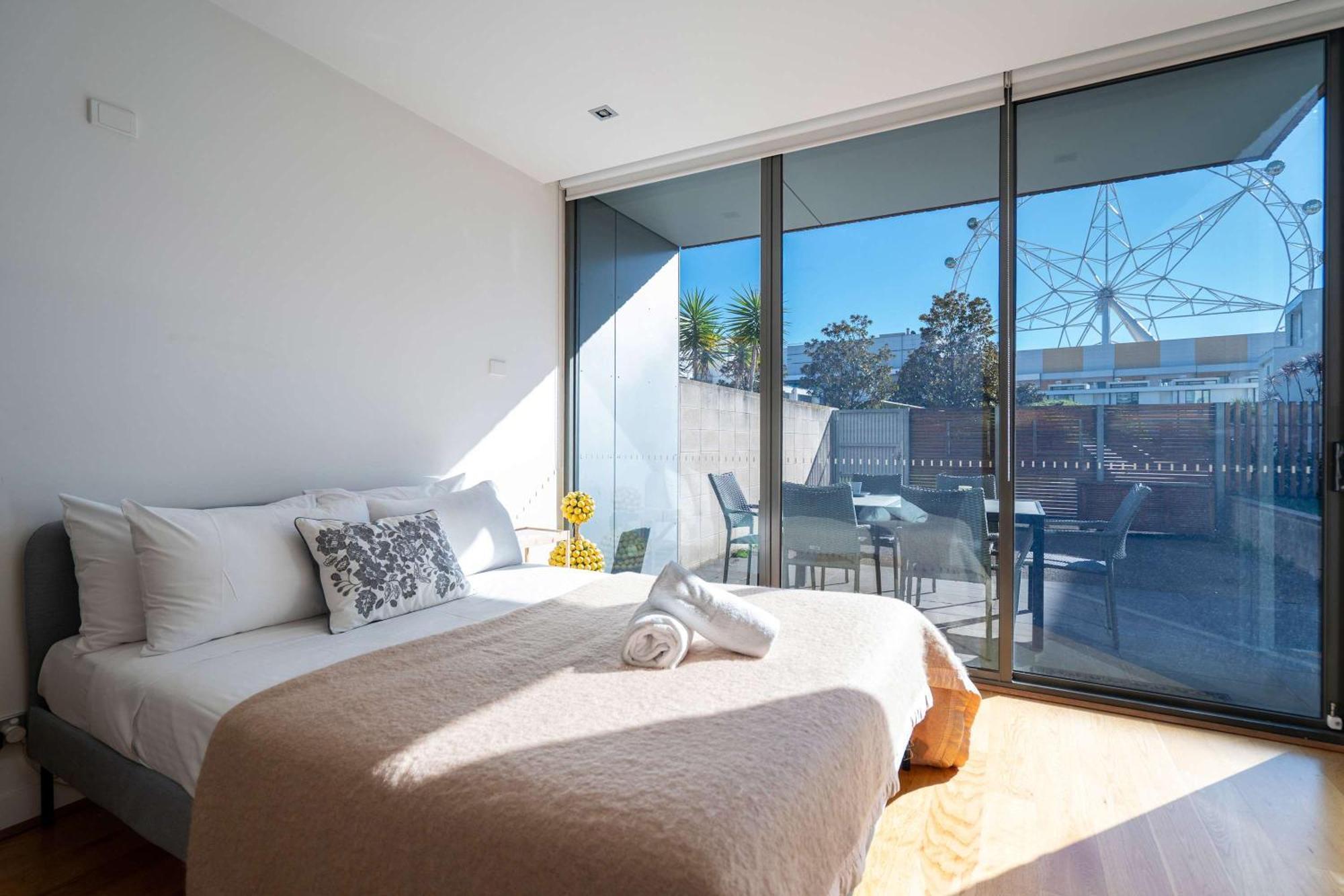 Holiday home Luxury 4b Docklands Penthouse Water Views Melbourne